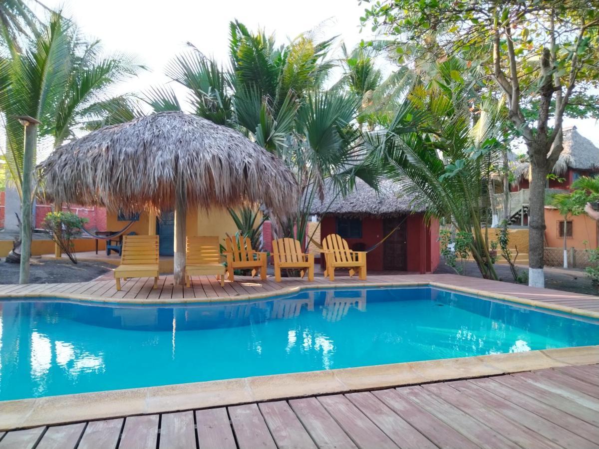 Hotel Pez De Oro Monterrico Esterno foto
